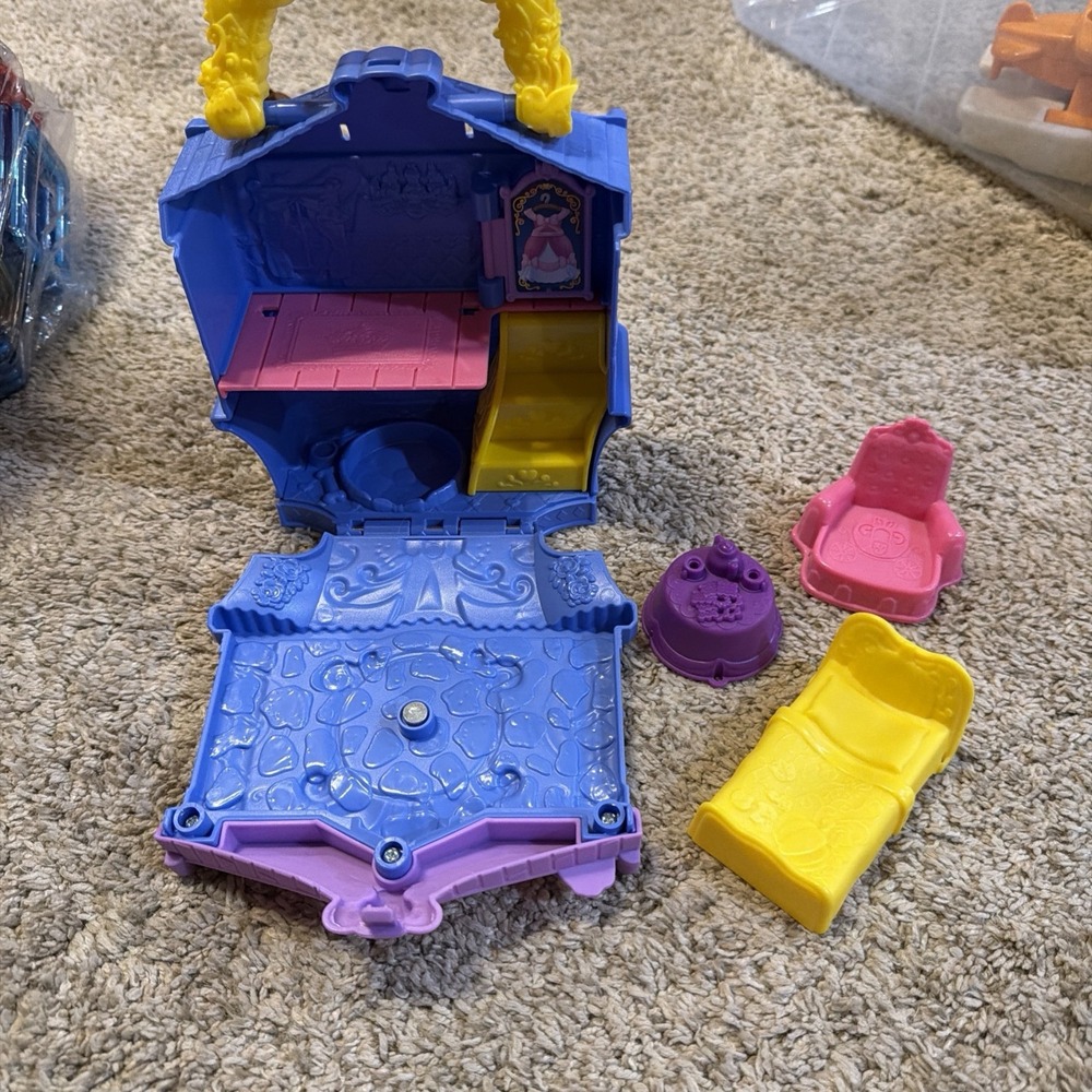 Little People Disney Princess Cinderella On the Go Playset Toy Castle FURNITURE